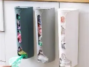 厨房塑料袋与保鲜膜的“直立抽取”式收纳