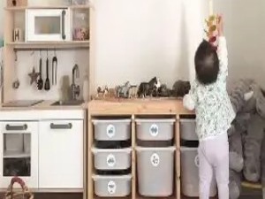 儿童物品的“低矮化”与“参与式”收纳