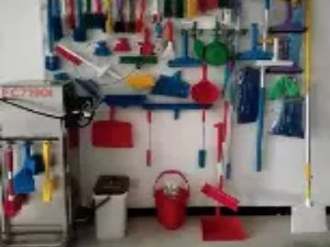 清洁用品与工具的“集中工作站”